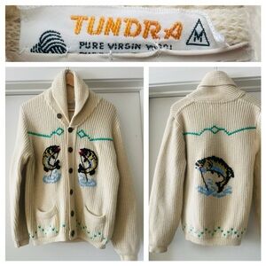 TUNDRA Vintage Mens / Unisex 100% Virgin Wool Beige Fish Cardigan